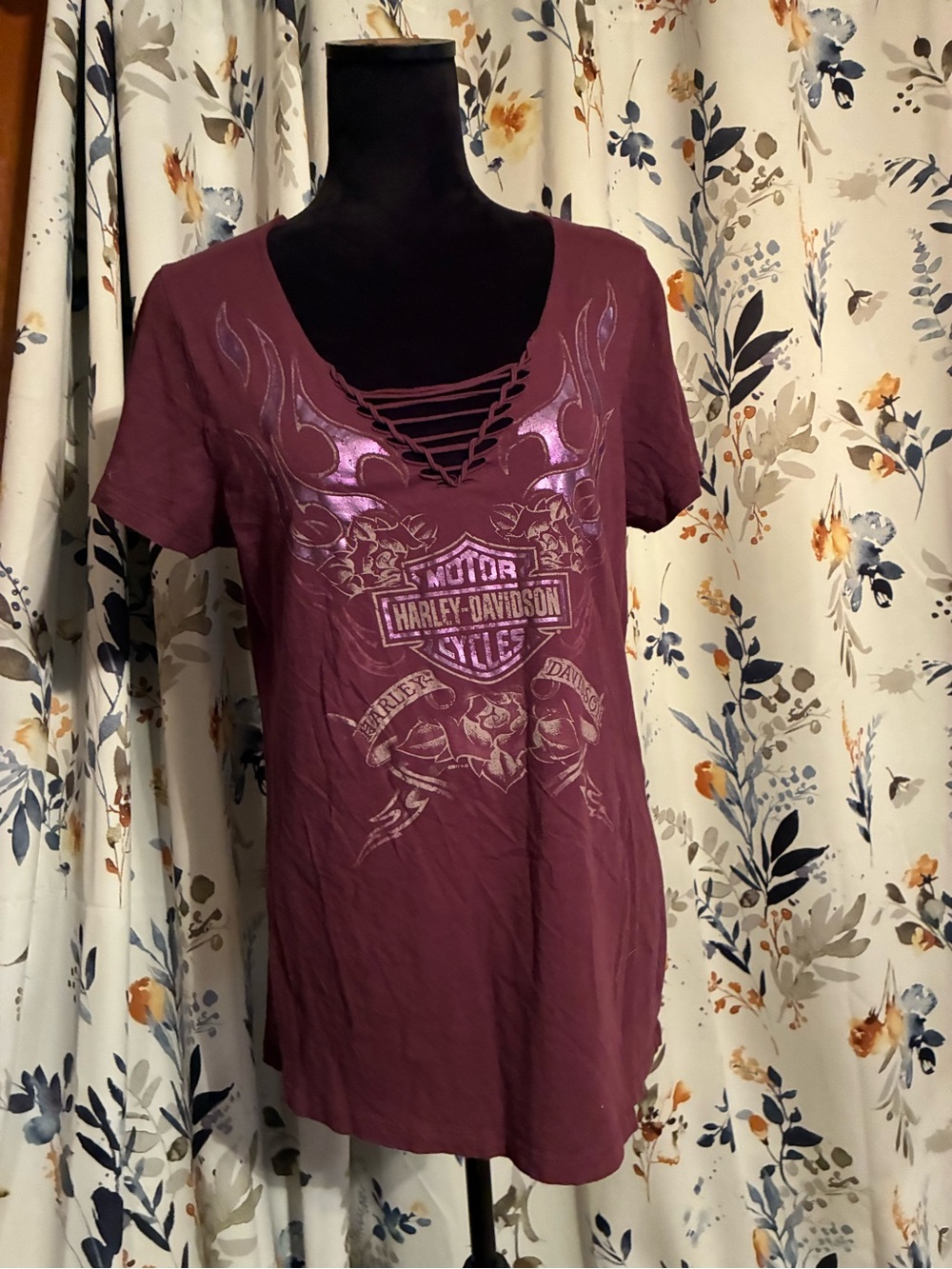 Harley-Davidson Women's Plum Lace-Up V-Neck Graphic Tee with Metallic Logo B18